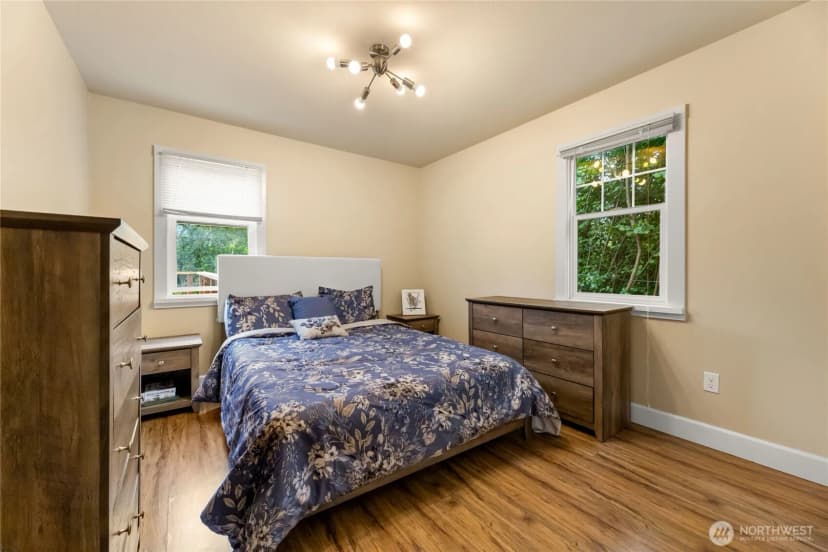 Property photo for 1421 Pine Avenue Ne, Olympia photo 13