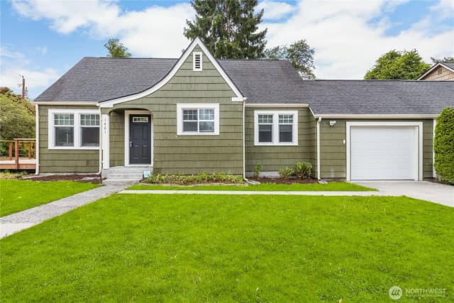 Property photo for 1421 Pine Avenue Ne, Olympia photo 2