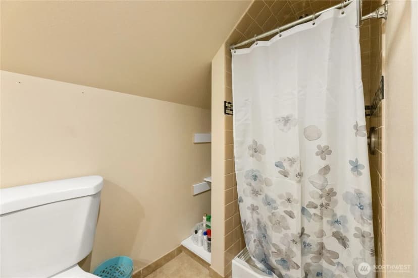 Property photo for 1421 Pine Avenue Ne, Olympia photo 18
