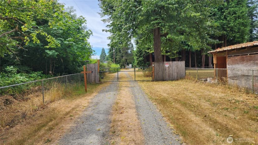 Property photo for 301 Dennis Street Sw, Tumwater photo 22