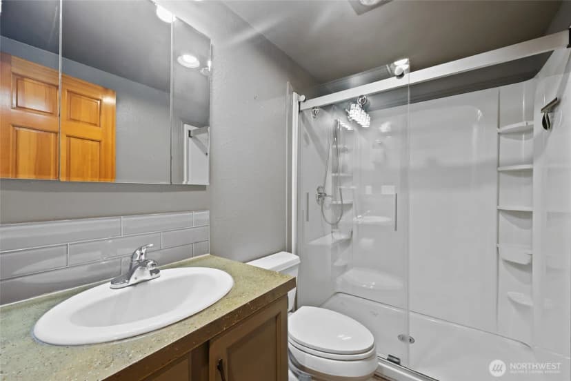 Property photo for 301 Dennis Street Sw, Tumwater photo 12