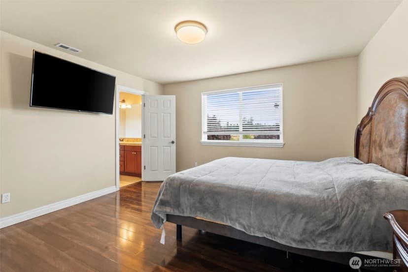 Property photo for 14922 Mountain View Court Se, Yelm photo 17