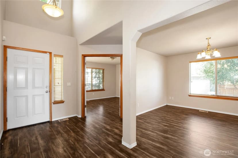 Property photo for 6908 Stone Street Se, Lacey photo 4