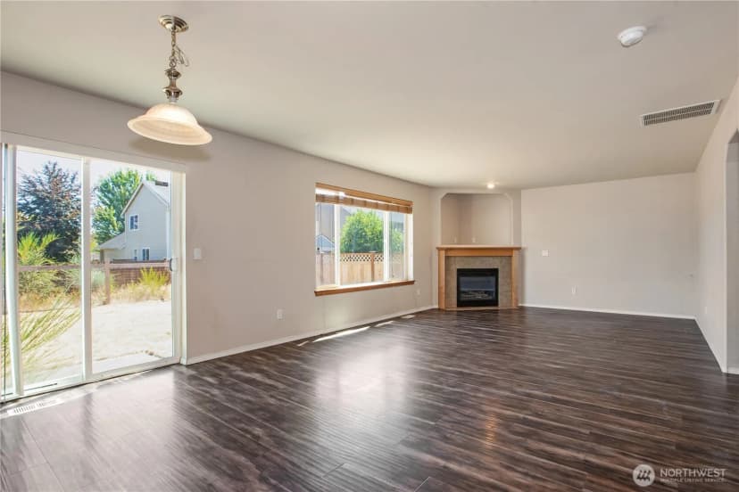 Property photo for 6908 Stone Street Se, Lacey photo 14
