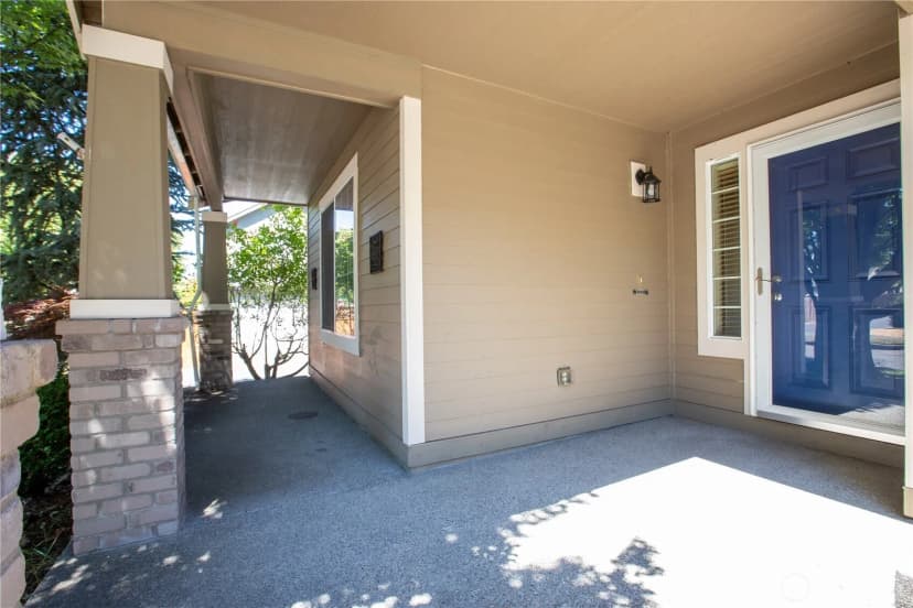 Property photo for 6908 Stone Street Se, Lacey photo 2