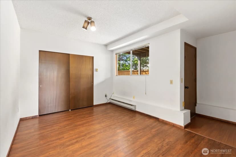 Property photo for 525 Holly Drive, Edmonds photo 16
