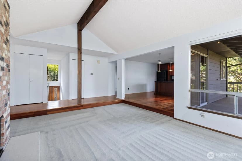 Property photo for 525 Holly Drive, Edmonds photo 5