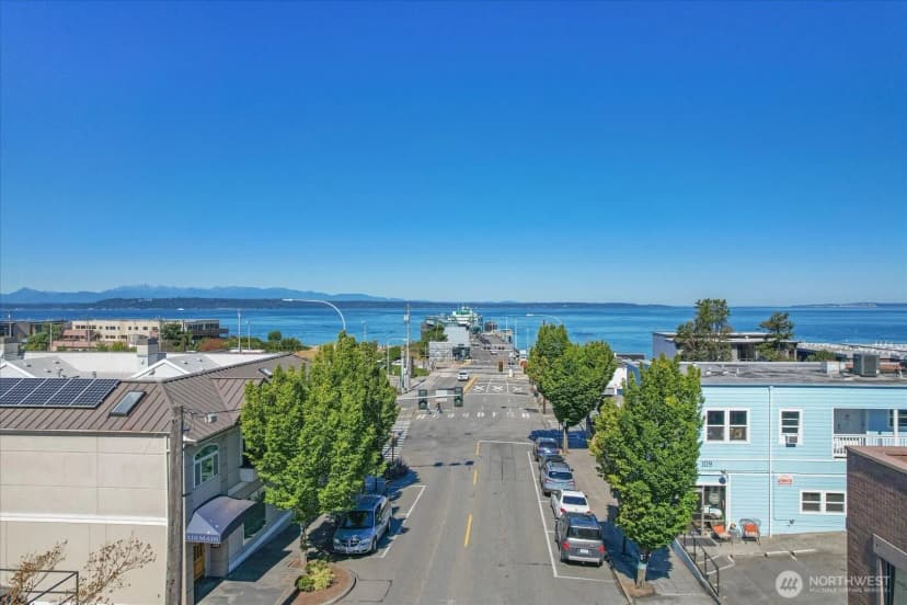 Property photo for 525 Holly Drive, Edmonds photo 31