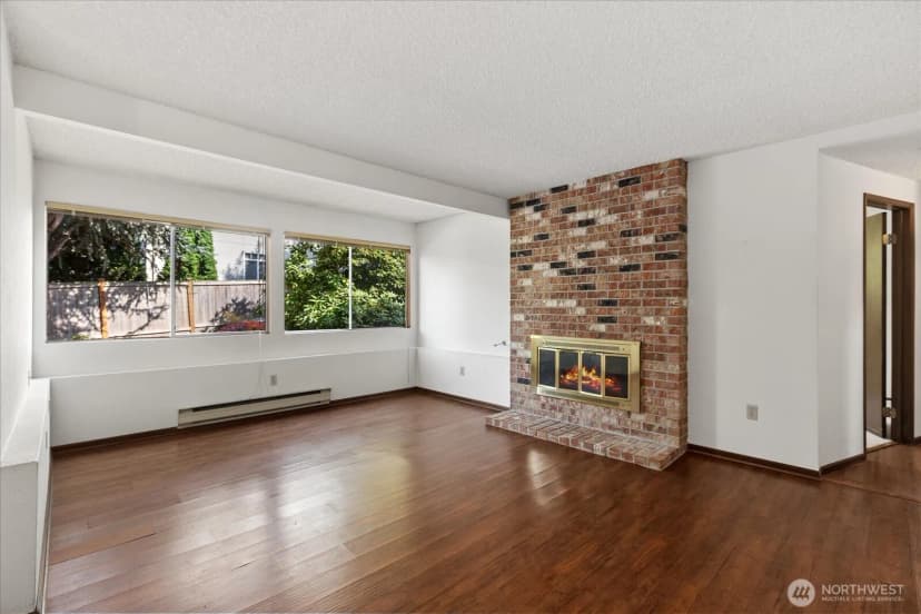 Property photo for 525 Holly Drive, Edmonds photo 14