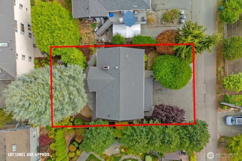 Property photo for 525 Holly Drive, Edmonds photo 25