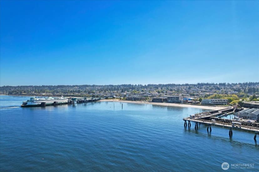Property photo for 525 Holly Drive, Edmonds photo 32