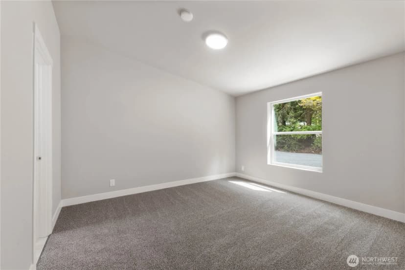 Property photo for 19011 221st Ave E, Orting photo 14