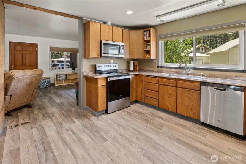 Property photo for 601 Roslyn Place, Cle Elum photo 14
