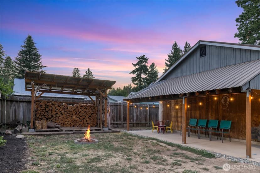 Property photo for 601 Roslyn Place, Cle Elum photo 5