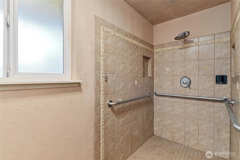 Property photo for 3140 Se Pierson Street, Port Orchard photo 12