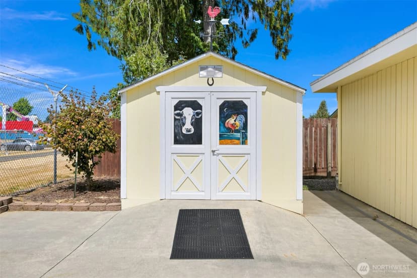 Property photo for 416 Stremler Drive, Lynden photo 36
