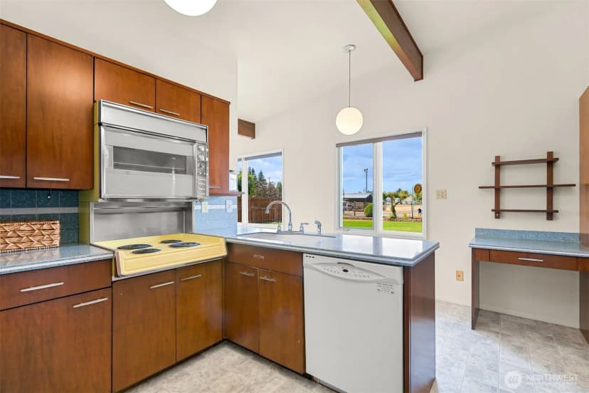 Property photo for 416 Stremler Drive, Lynden photo 15