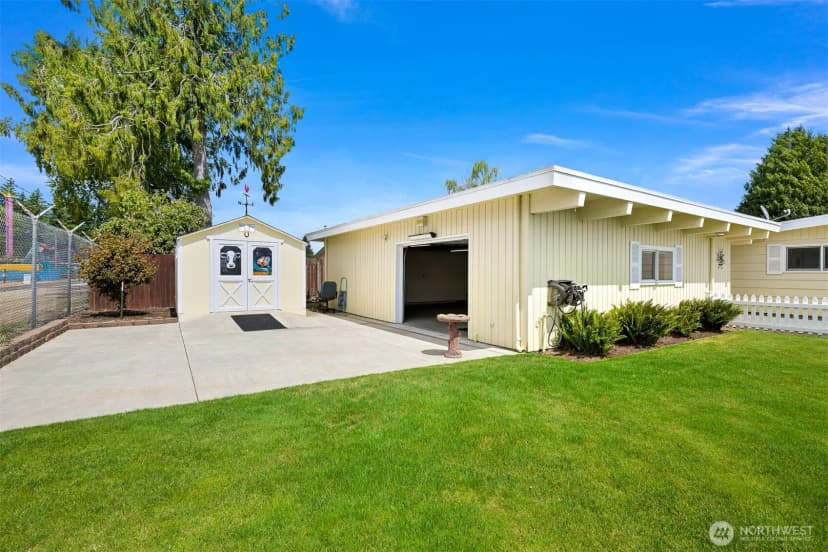 Property photo for 416 Stremler Drive, Lynden photo 33
