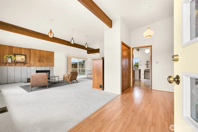 Property photo for 416 Stremler Drive, Lynden photo 5
