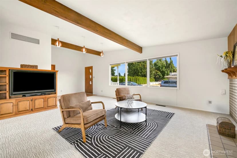 Property photo for 416 Stremler Drive, Lynden photo 8