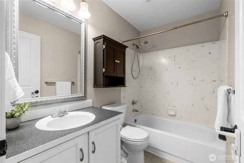Property photo for 15132 55th Drive Se, Everett photo 21