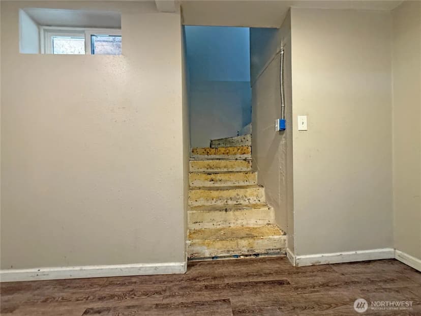 Property photo for 4115 W I Street, Bremerton photo 16