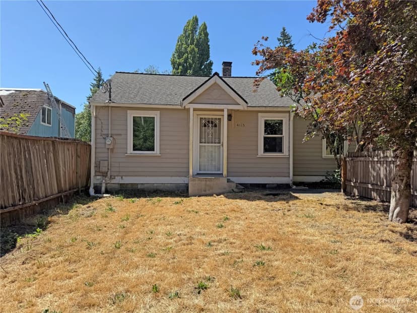 Property photo for 4115 W I Street, Bremerton