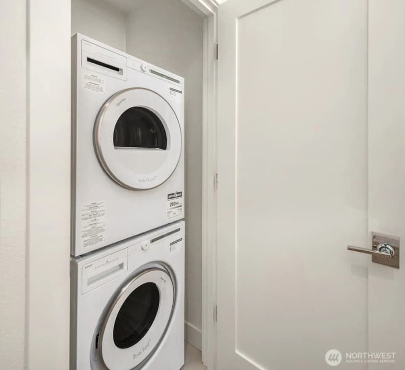 Property photo for 119 18th Avenue E #b, Seattle photo 19