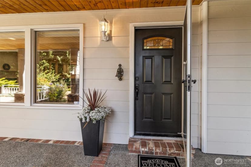 Property photo for 13983 Rosario Road, Anacortes photo 6