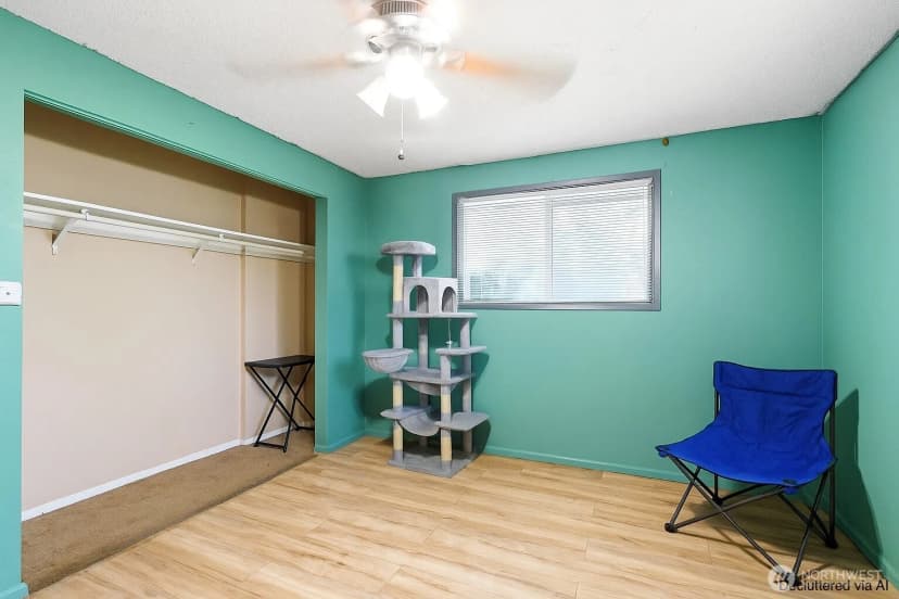 Property photo for 230 Se 8th Avenue, Oak Harbor photo 12
