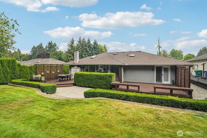 Property photo for 11910 43rd Drive Se, Everett photo 28
