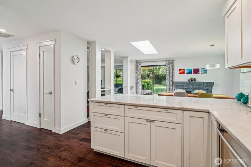 Property photo for 11910 43rd Drive Se, Everett photo 12