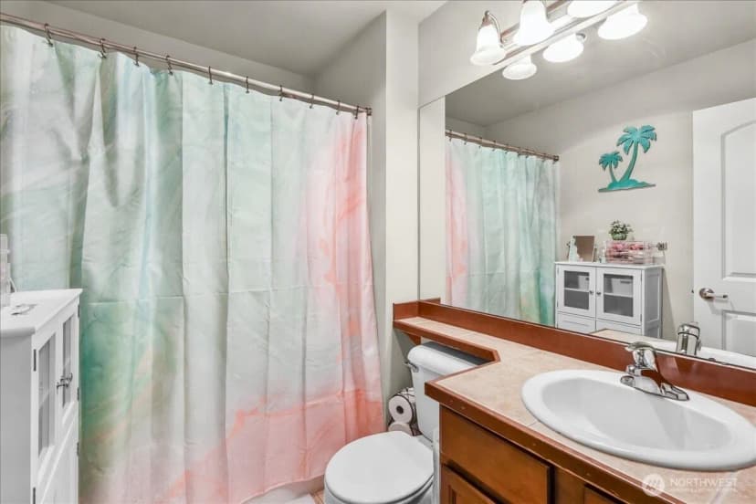 Property photo for 529 Pilchuck Path #s2, Everett photo 14