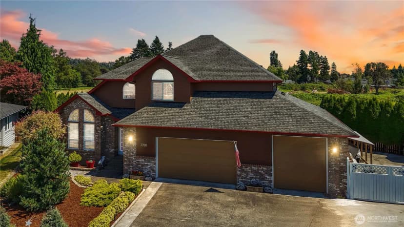 Property photo for 3700 Gracie Place, Longview