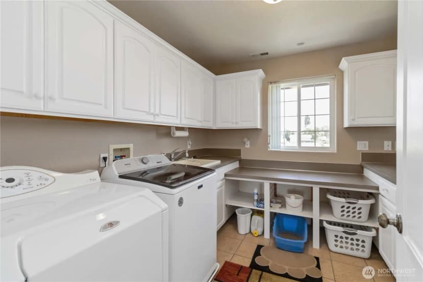 Property photo for 3700 Gracie Place, Longview photo 22