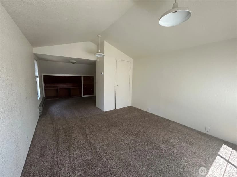 Property photo for 642 Bellevue Avenue, Shelton photo 16