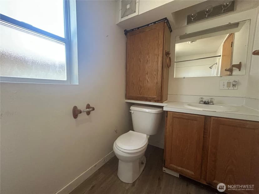 Property photo for 642 Bellevue Avenue, Shelton photo 14