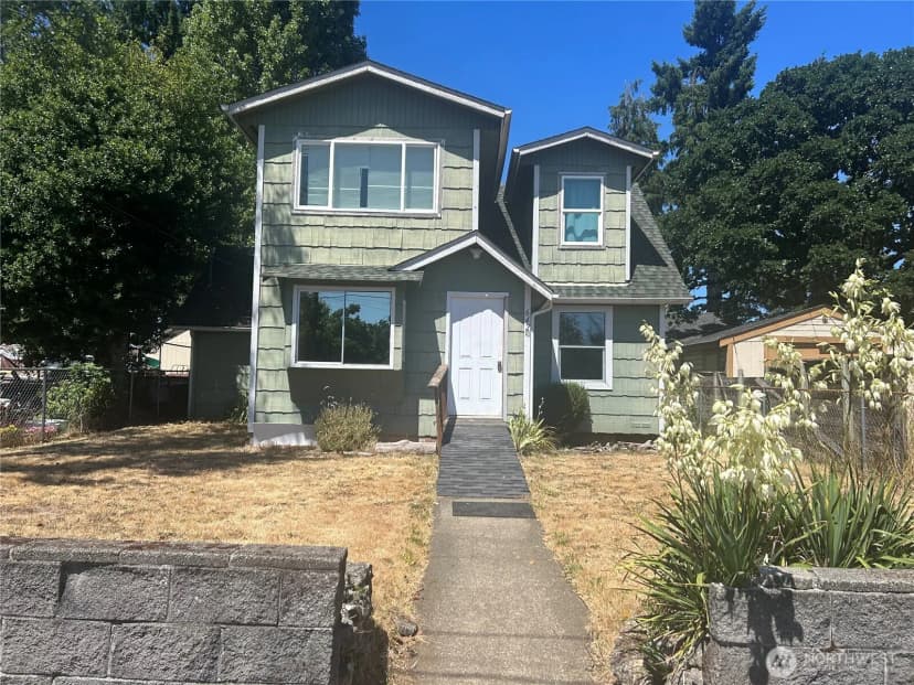 Property photo for 642 Bellevue Avenue, Shelton