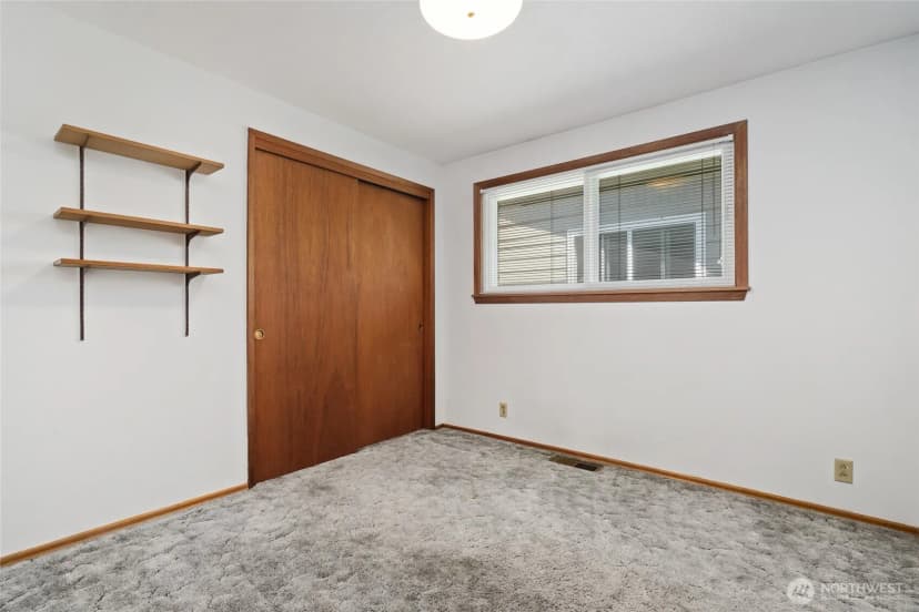 Property photo for 9345 37th Avenue S, Seattle photo 18