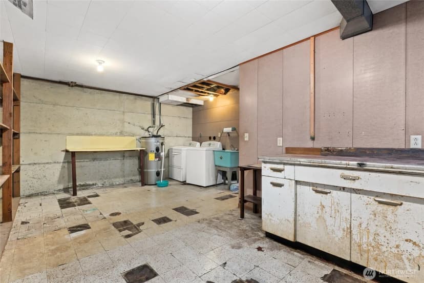 Property photo for 9345 37th Avenue S, Seattle photo 26