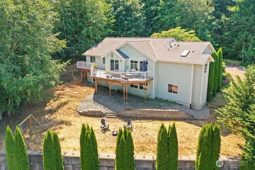 Property photo for 1069 Nw Luoto Court, Poulsbo