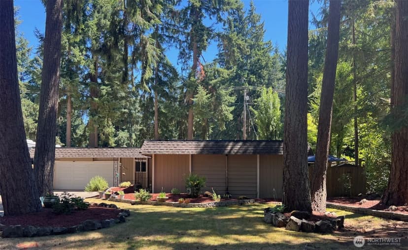 Property photo for 4104 Clearwater Drive Se, Lacey
