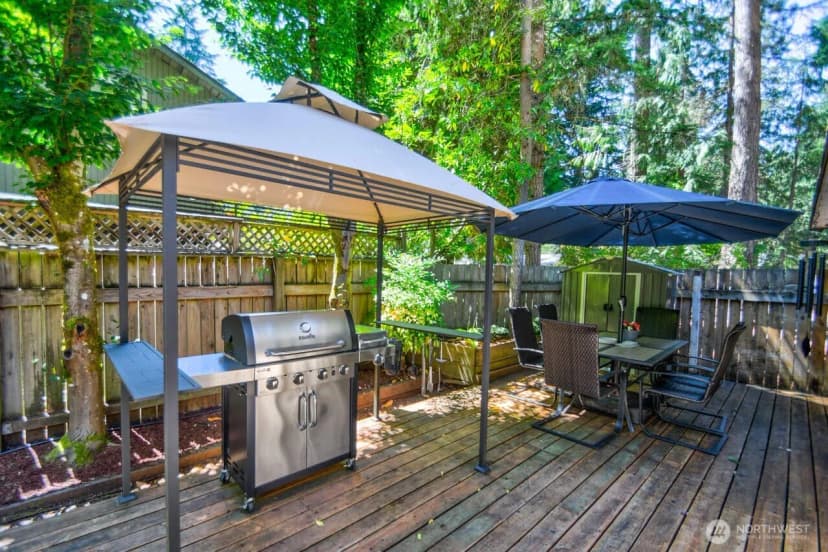 Property photo for 4104 Clearwater Drive Se, Lacey photo 28
