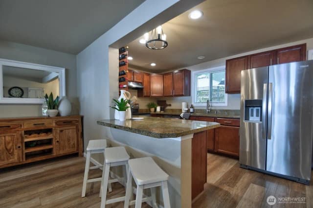Property photo for 4104 Clearwater Drive Se, Lacey photo 4