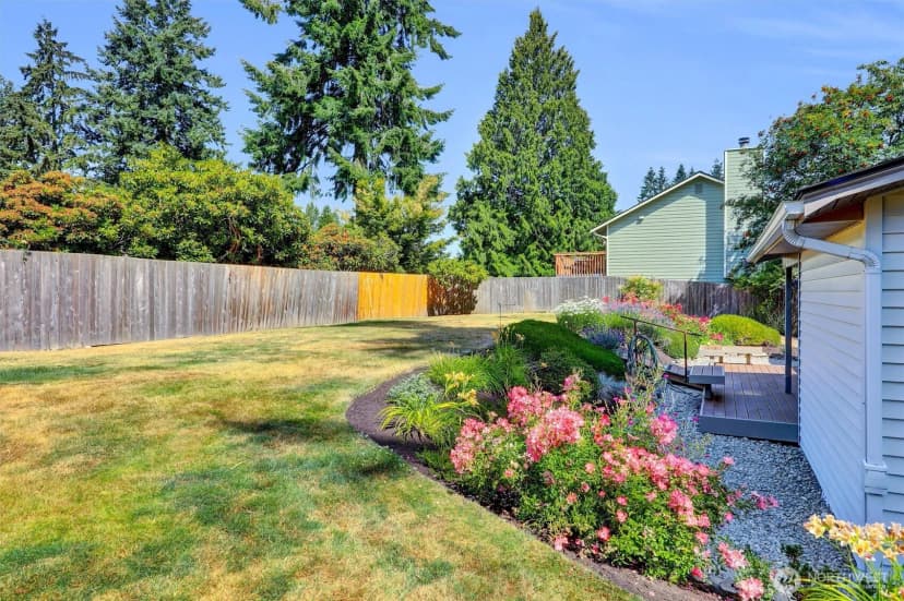 Property photo for 7920 E Glen Drive, Everett photo 37