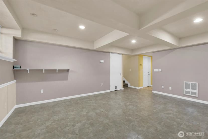 Property photo for 7920 E Glen Drive, Everett photo 23