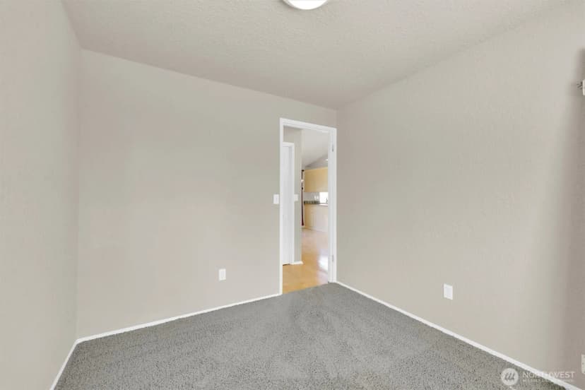Property photo for 7920 E Glen Drive, Everett photo 19