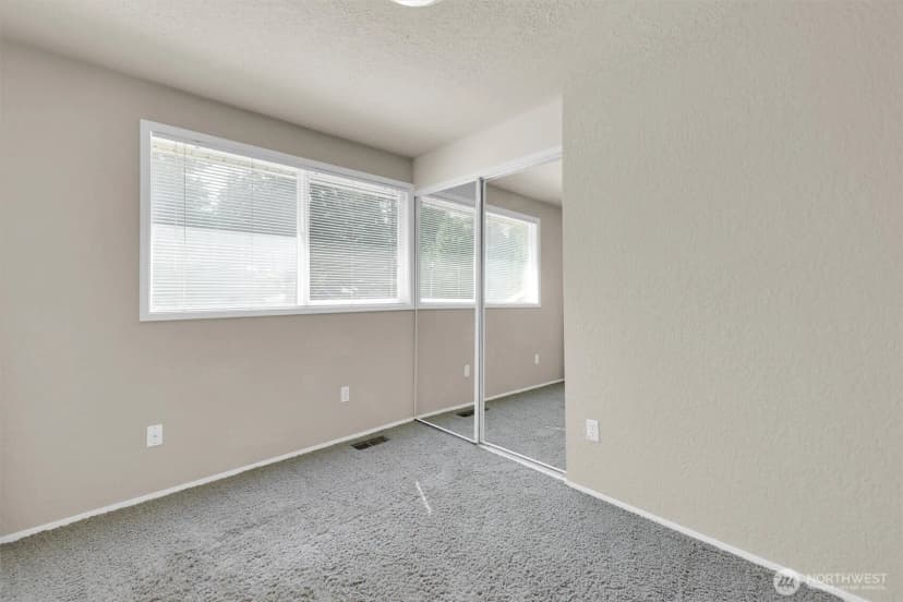 Property photo for 7920 E Glen Drive, Everett photo 18