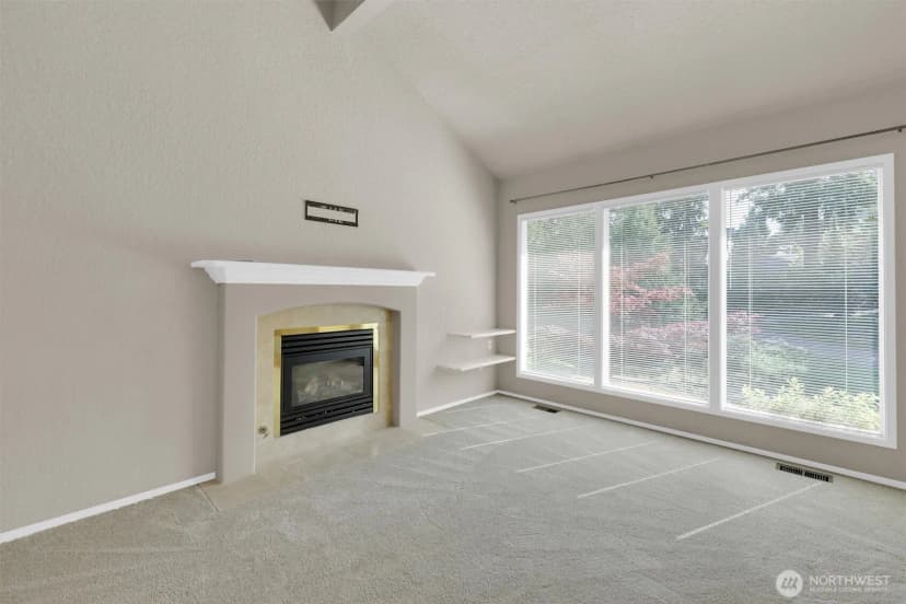 Property photo for 7920 E Glen Drive, Everett photo 4