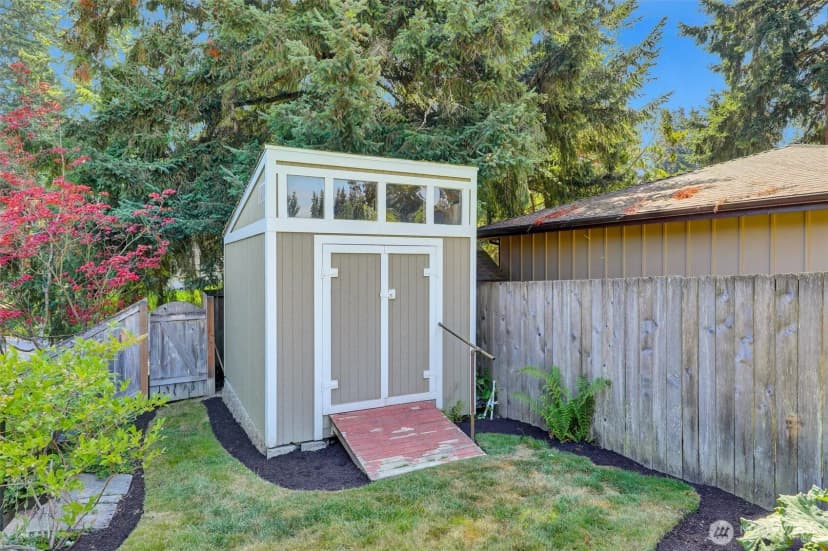 Property photo for 7920 E Glen Drive, Everett photo 36